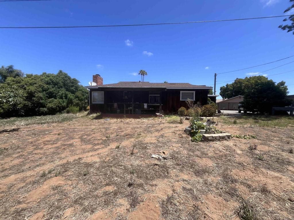 1501 Laurel Road, Oceanside