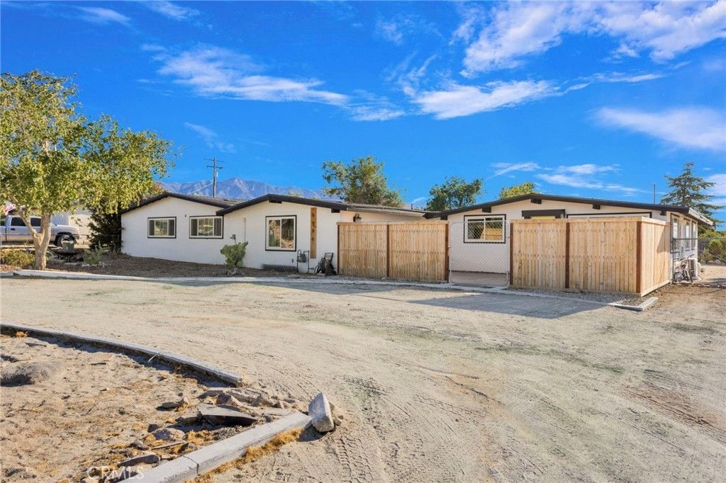 9996 Estrada, Lucerne Valley