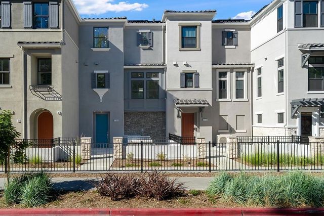 2108 Latham Street, Mountain View
