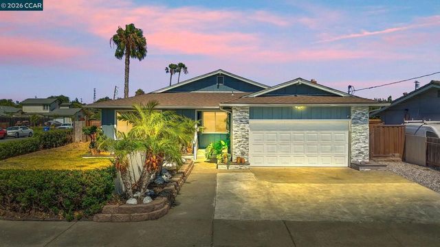 1 N Lake Cir, Antioch