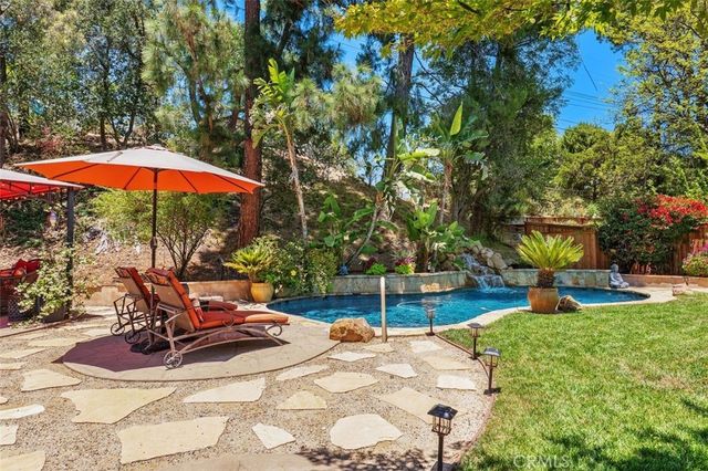 23349 Schoenborn Street, West Hills