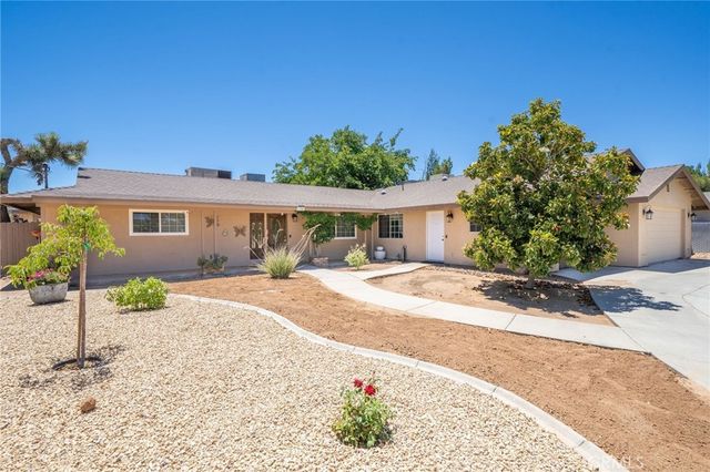 17345 Vista St, Hesperia