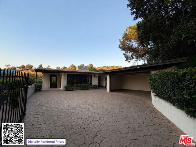 3186 Coldwater Canyon Avenue, Los Angeles