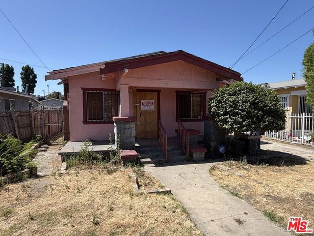 142 W 58th Street, Los Angeles