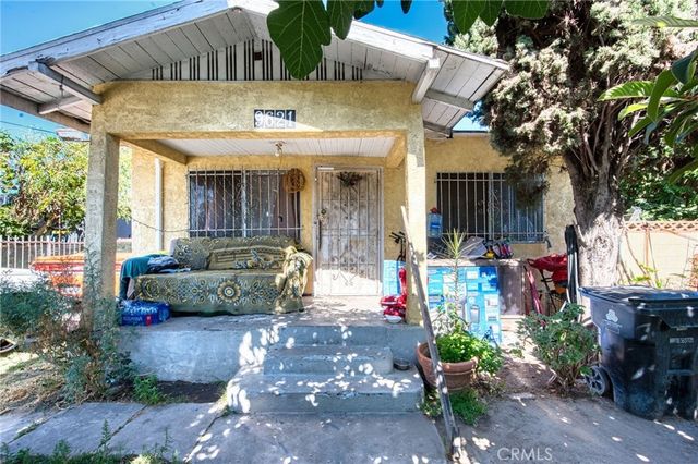 9621 Defiance Avenue, Los Angeles