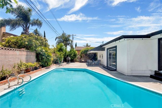 10236 Mattock Avenue, Downey