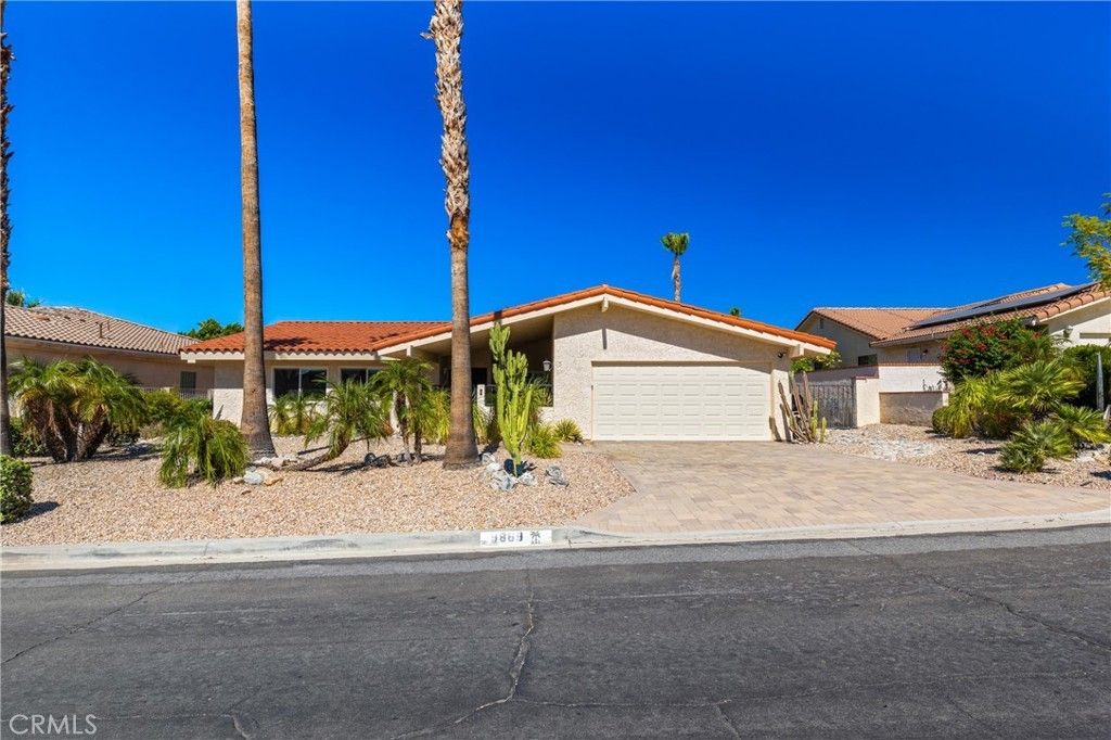 9869 Warwick, Desert Hot Springs