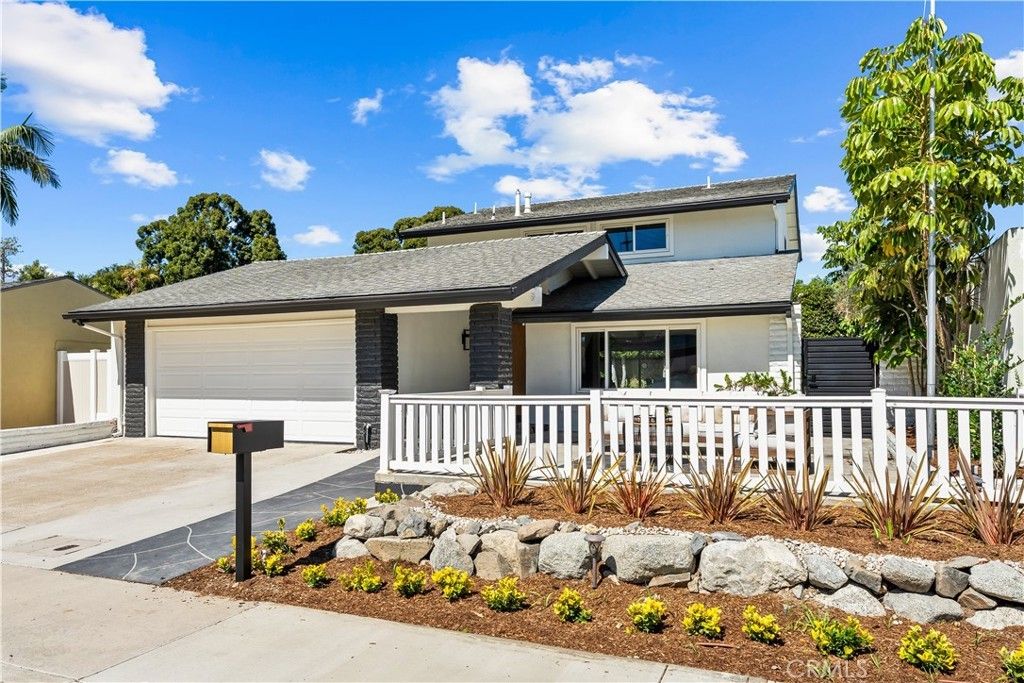 3368 California, Costa Mesa