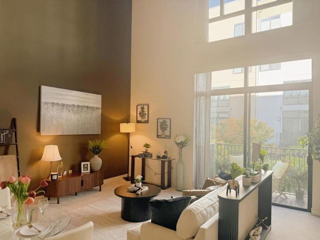 88 Bush Street # 2202, San Jose