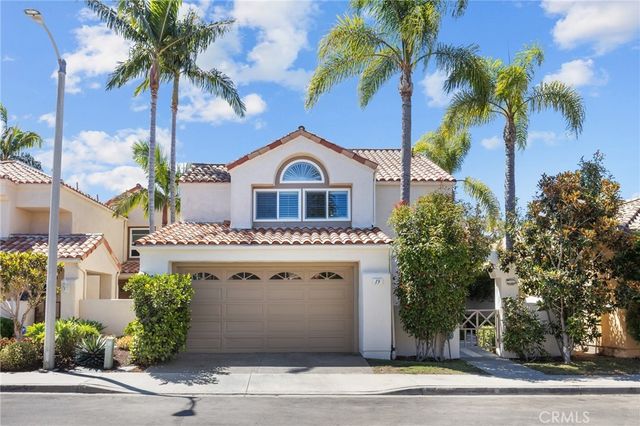 19 Tiara, Irvine