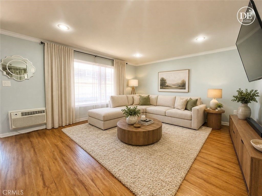 7304 Exeter Street # E, Paramount