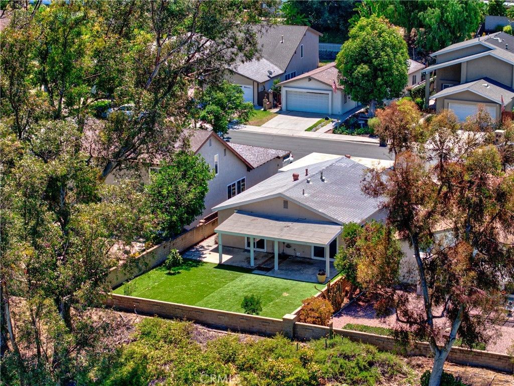 21575 Consejos, Mission Viejo