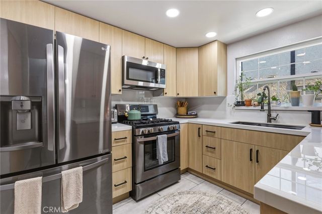 8927 Cedros # 14, Panorama City