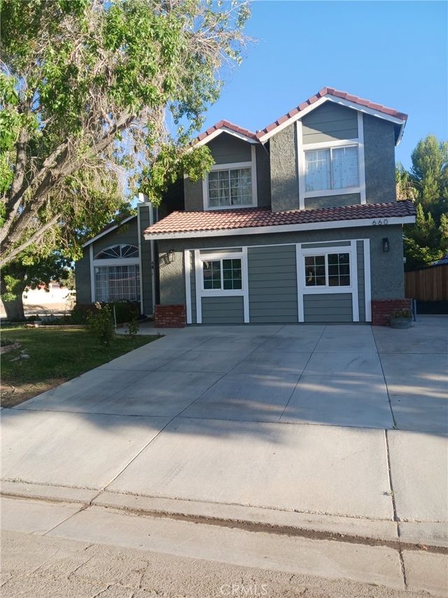 660 E Avenue J10, Lancaster