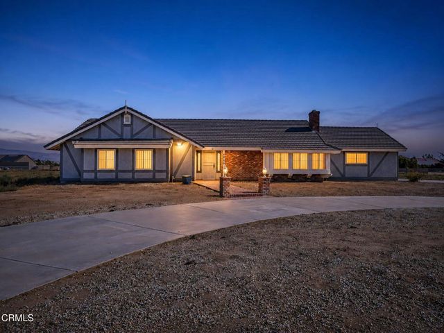 6789 W Avenue A, Rosamond