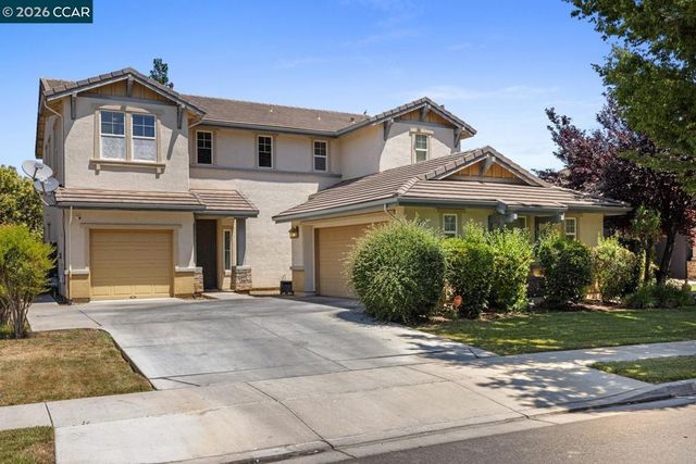 1117 Van Gogh Lane, Patterson