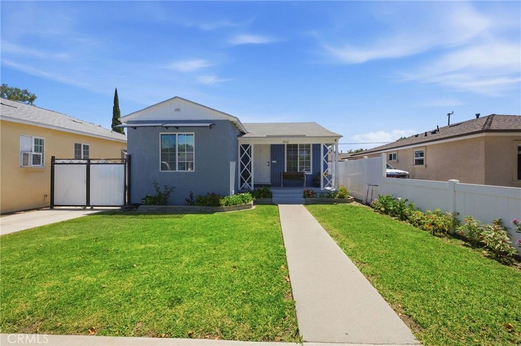 5952 Gaviota, Long Beach
