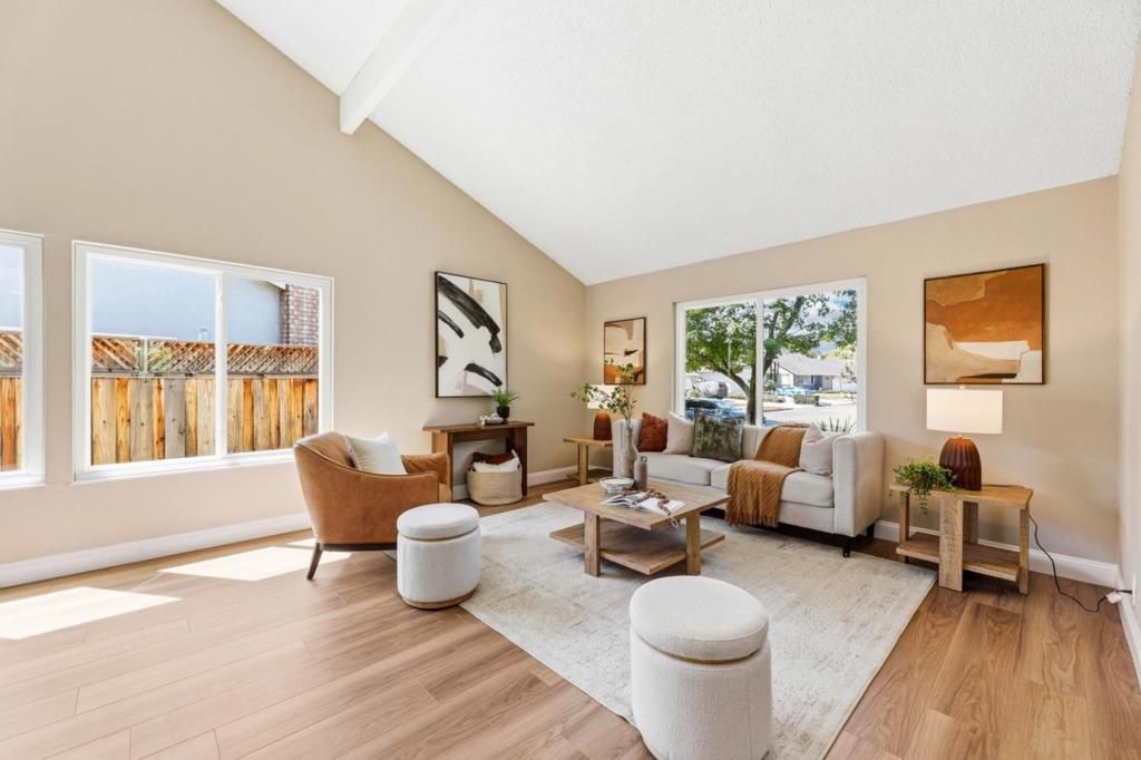569 Gaundabert Lane, San Jose