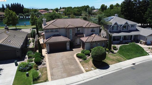5548 Cortina Ln, Stockton
