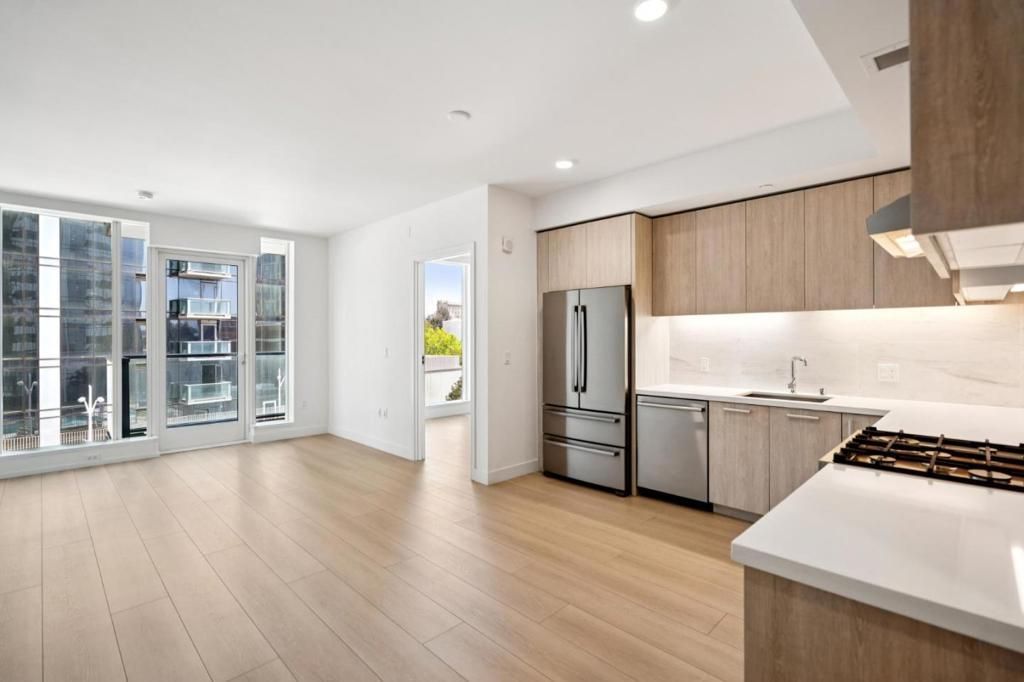 188 W Saint James Street # 11315, San Jose