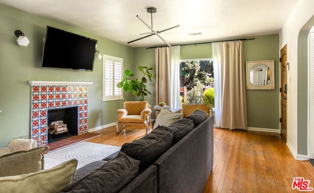 3209 Bennett Drive, Los Angeles