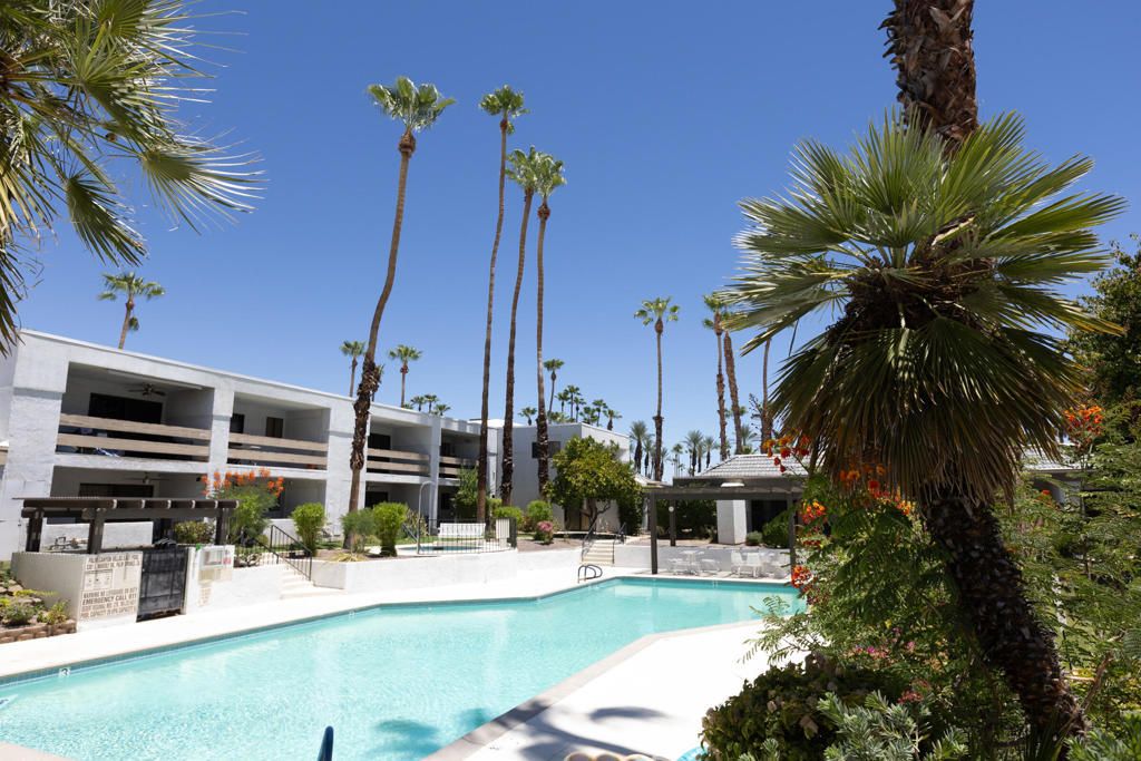 5301 E Waverly Drive # 222, Palm Springs
