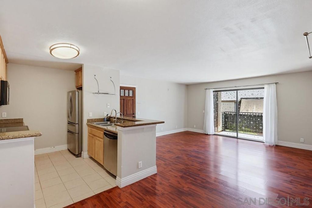 12710 Laurel St # 113, Lakeside