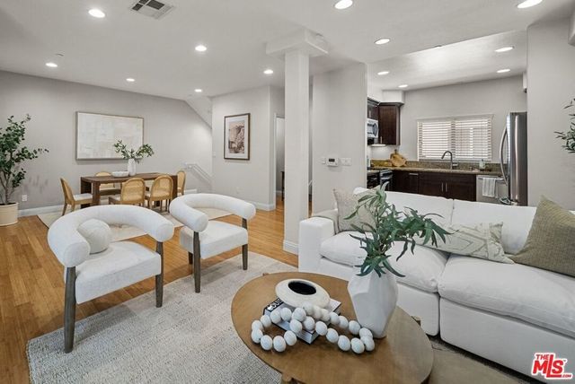5727 Camellia Avenue # 108, North Hollywood