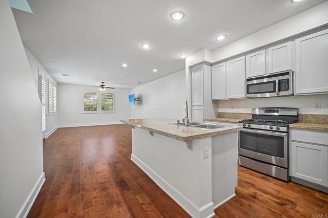 2487 Ascending Oaks Lane # 1, Simi Valley