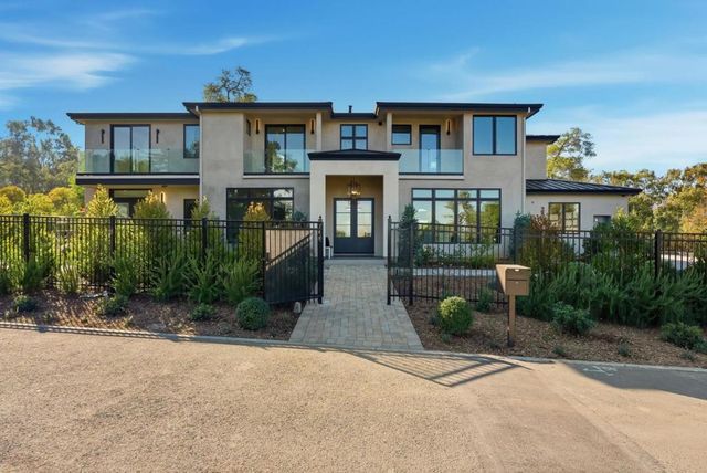 20388 Hill Avenue, Saratoga