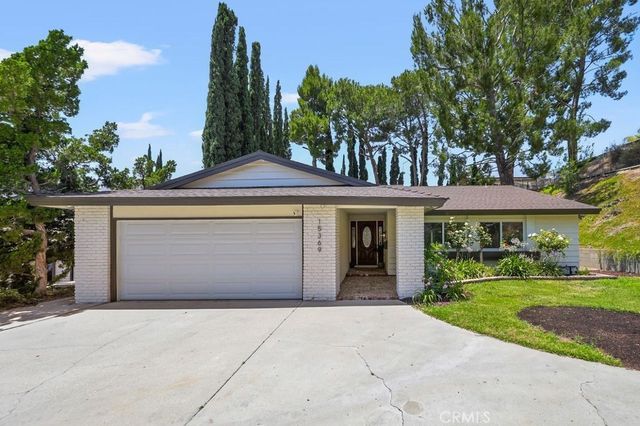 15369 Violetlane Way, Canyon Country