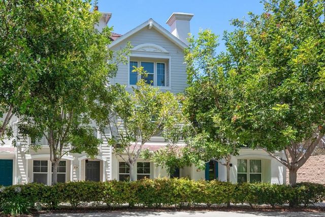 750 Harbor Cliff Way # 105, Oceanside