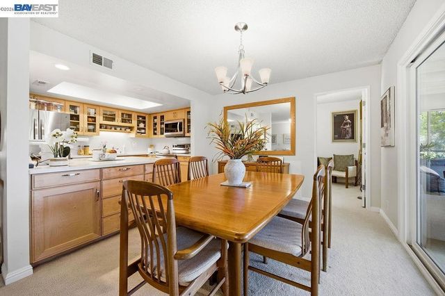 2520 Ptarmigan # 1, Walnut Creek