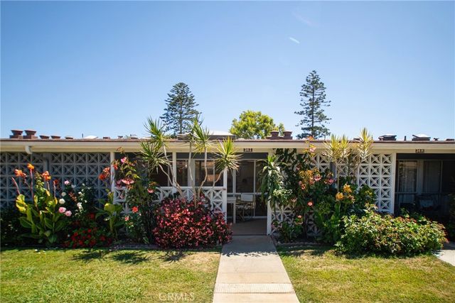 13751 St. Andrews Dr., M1-34i, Seal Beach