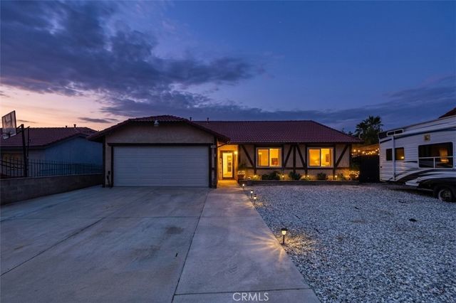 8934 Sultana, Fontana