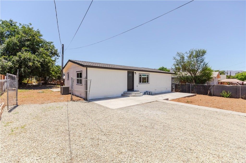 21225 Victorian, Wildomar