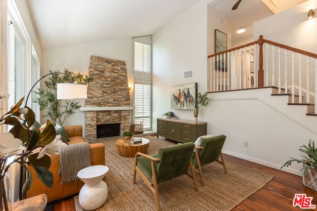 10315 Clusterberry Court, Los Angeles