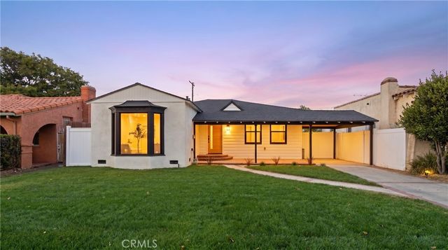 8104 S 2nd, Inglewood
