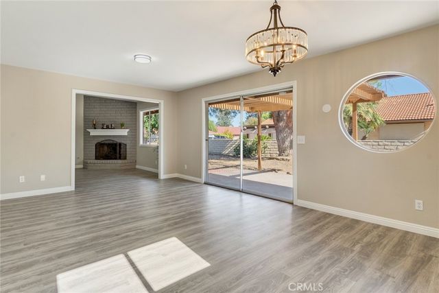 1825 Flame Tree, Hemet
