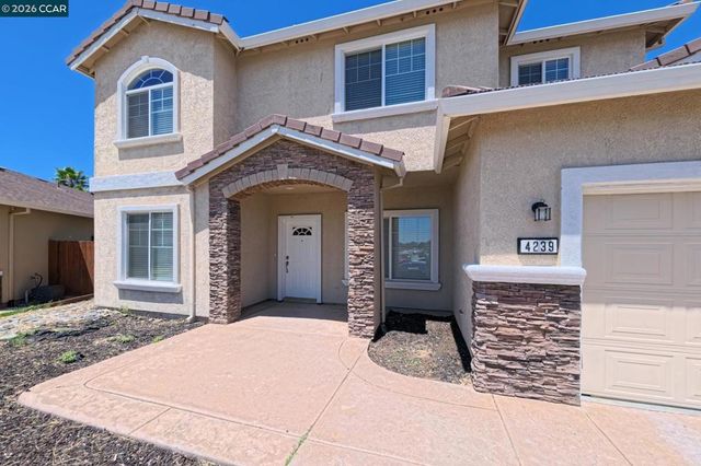 4239 Clay Creek Way, Sacramento