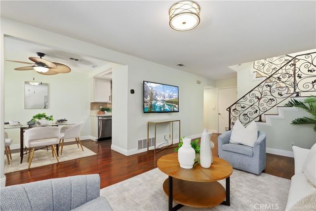 1609 Sherwood Village Circle, Placentia