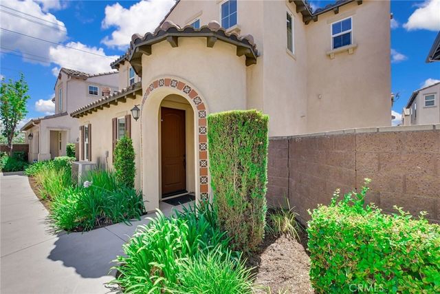 8593 Founders Grove Street, Chino