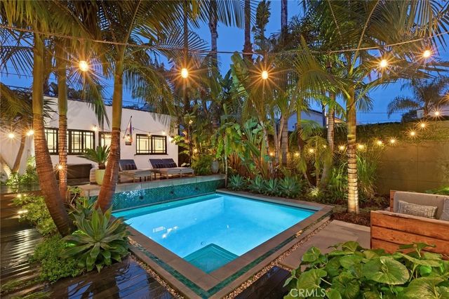 737 N Orange Drive, Los Angeles