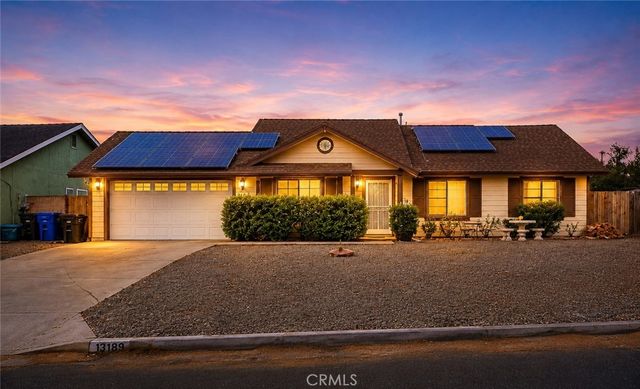 13188 Red Cedar, Victorville