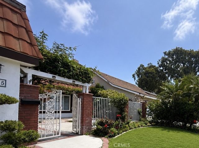 11335 Carob, Fountain Valley