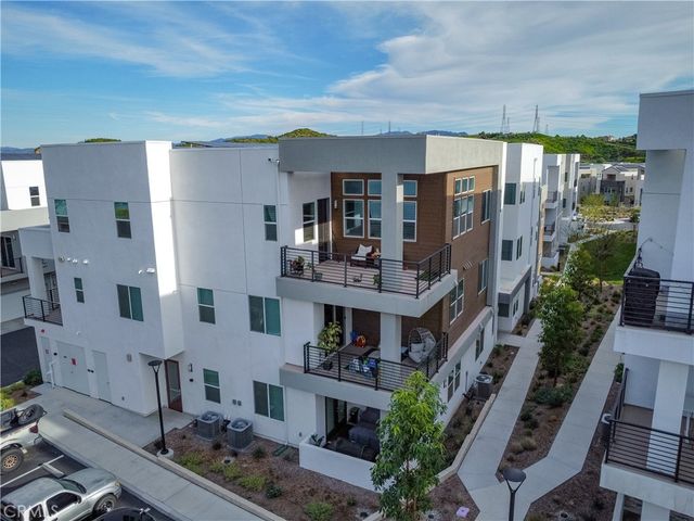 27227 Diamond Peak Lane # 302, Valencia