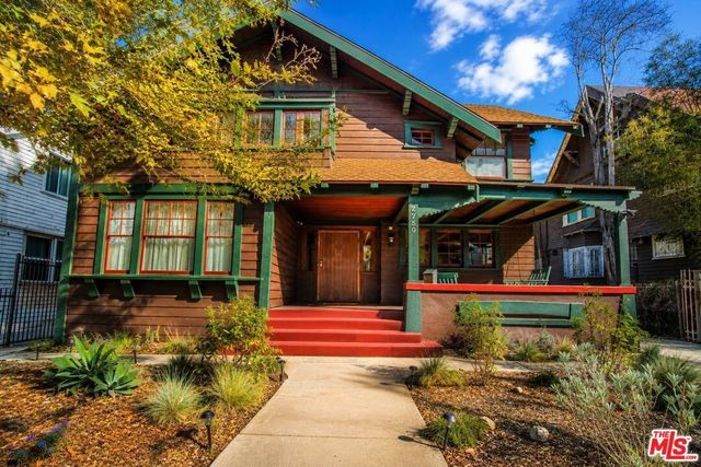 2750 Raymond Avenue, Los Angeles