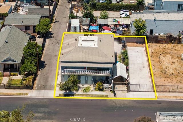 1063 E 49th Place, Los Angeles