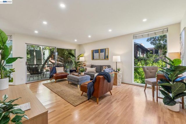 2700 Le Conte Ave # 406, Berkeley