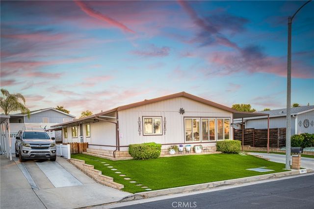 38075 Calle Amigable, Murrieta